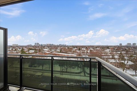 Photo 20 at 1009 - 520 Steeles Avenue W, Yorkhill, Vaughan