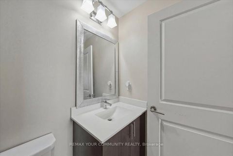 Photo 26 at 1009 - 520 Steeles Avenue W, Yorkhill, Vaughan