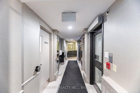 Photo 5 at 216 - 121 Woodbridge Avenue, West Woodbridge, Vaughan