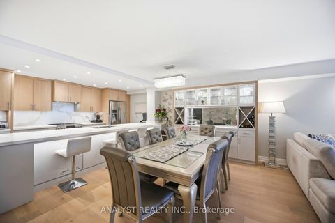 Photo 16 at 216 - 121 Woodbridge Avenue, West Woodbridge, Vaughan