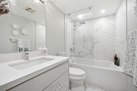 Photo 23 at 216 - 121 Woodbridge Avenue, West Woodbridge, Vaughan