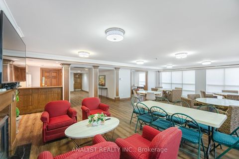 Photo 40 at 216 - 121 Woodbridge Avenue, West Woodbridge, Vaughan