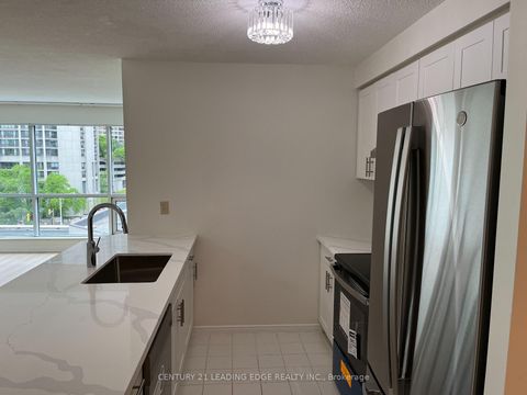 Photo 3 at 607 - 10 Queens Quay W, Waterfront Communities C1, Toronto