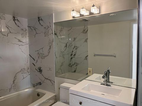 Photo 8 at 607 - 10 Queens Quay W, Waterfront Communities C1, Toronto