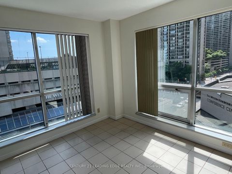 Photo 20 at 607 - 10 Queens Quay W, Waterfront Communities C1, Toronto
