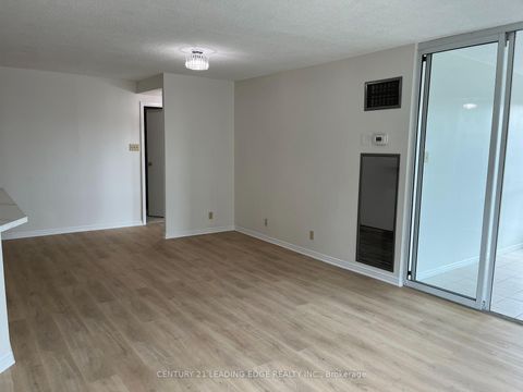Photo 22 at 607 - 10 Queens Quay W, Waterfront Communities C1, Toronto