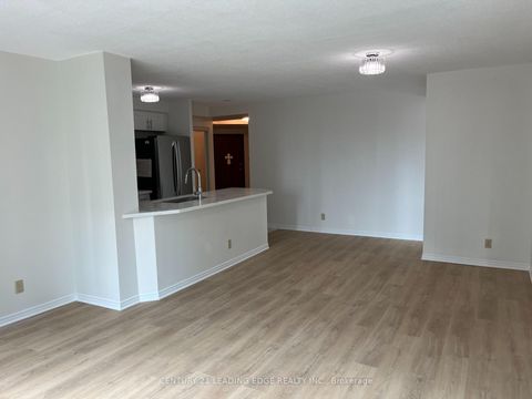 Photo 23 at 607 - 10 Queens Quay W, Waterfront Communities C1, Toronto