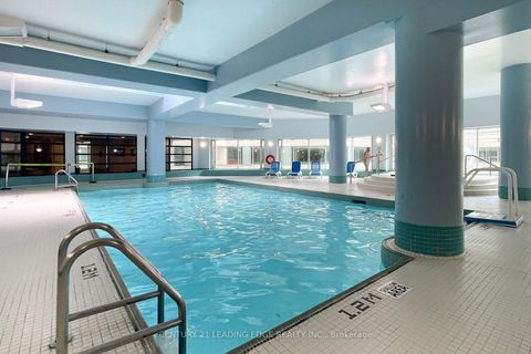 Photo 33 at 607 - 10 Queens Quay W, Waterfront Communities C1, Toronto