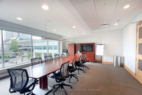 Photo 35 at 607 - 10 Queens Quay W, Waterfront Communities C1, Toronto