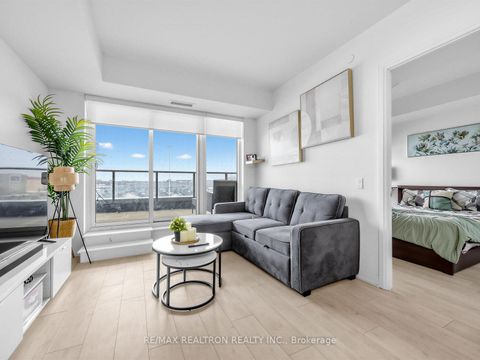 Photo 11 at 230 - 8960 Jane Street, Vellore Village, Vaughan