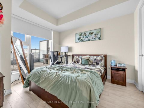 Photo 17 at 230 - 8960 Jane Street, Vellore Village, Vaughan