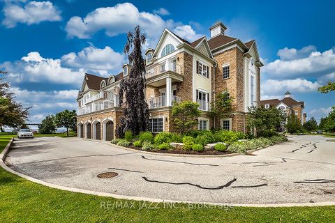 Photo 4 at 102 - 375 Lakebreeze Drive, Newcastle, Clarington