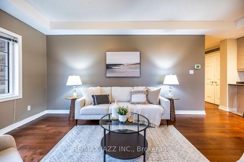 Photo 9 at 102 - 375 Lakebreeze Drive, Newcastle, Clarington