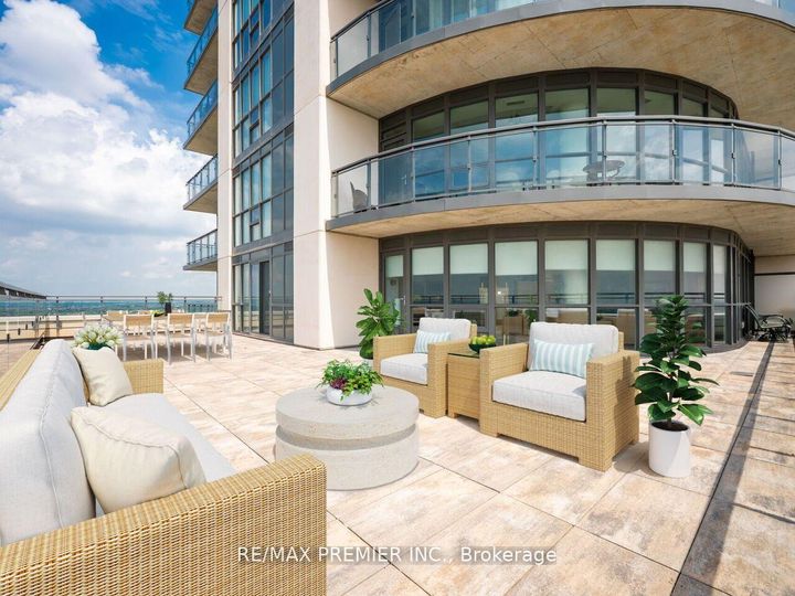 Photo 2 at 1805 - 15 Lynch Street, Queen Street Corridor, Brampton