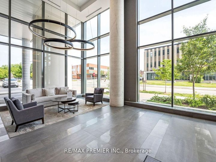 Photo 8 at 1805 - 15 Lynch Street, Queen Street Corridor, Brampton