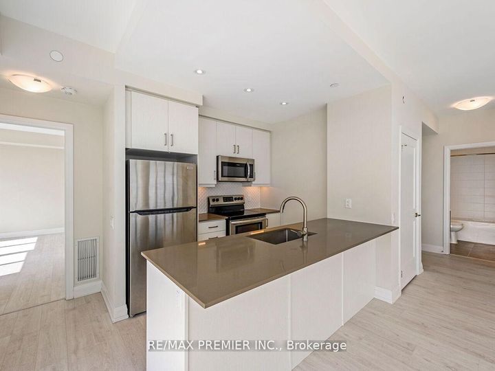 Photo 20 at 1805 - 15 Lynch Street, Queen Street Corridor, Brampton