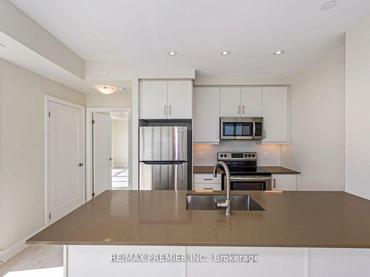 Photo 21 at 1805 - 15 Lynch Street, Queen Street Corridor, Brampton