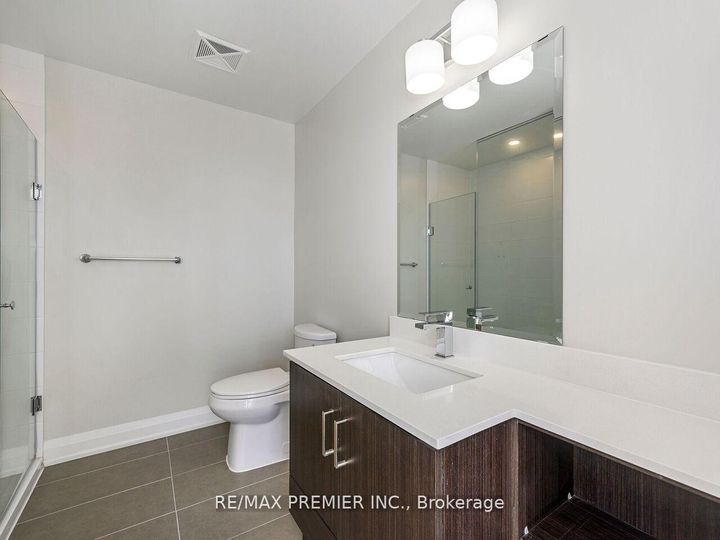 Photo 35 at 1805 - 15 Lynch Street, Queen Street Corridor, Brampton