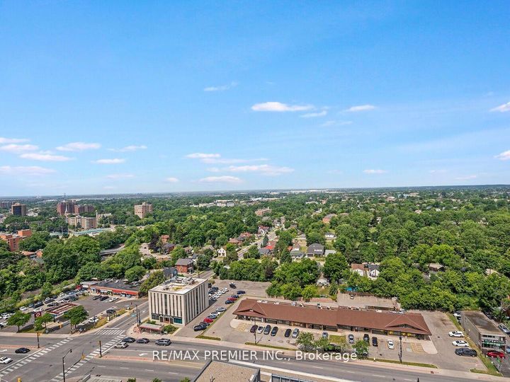 Photo 49 at 1805 - 15 Lynch Street, Queen Street Corridor, Brampton