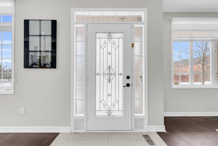 Photo 4 at 3849 Talias Crescent, Churchill Meadows, Mississauga