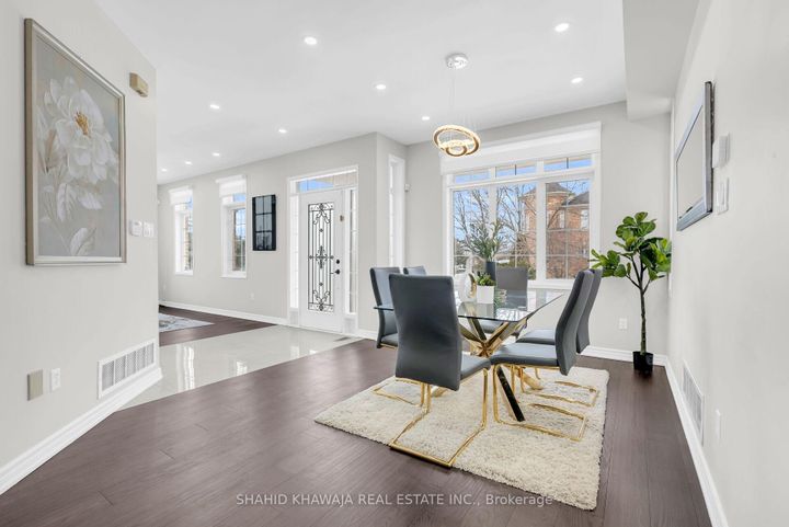 Photo 9 at 3849 Talias Crescent, Churchill Meadows, Mississauga