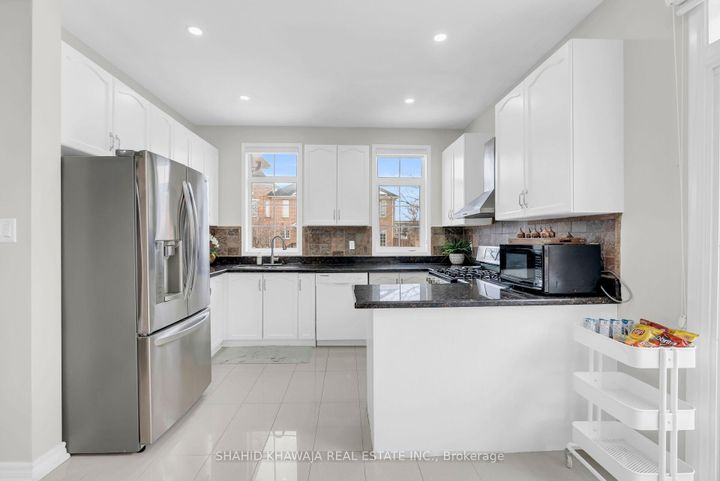 Photo 13 at 3849 Talias Crescent, Churchill Meadows, Mississauga