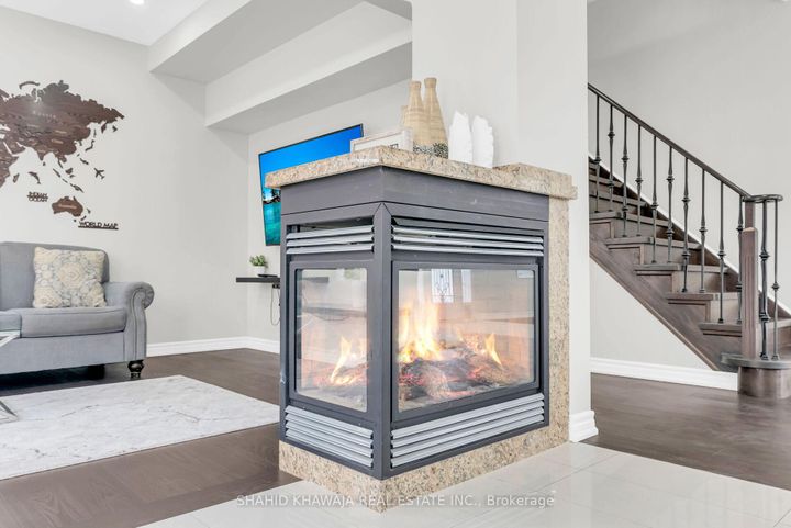 Photo 15 at 3849 Talias Crescent, Churchill Meadows, Mississauga