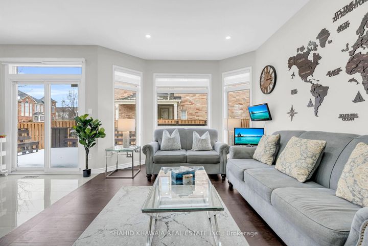 Photo 18 at 3849 Talias Crescent, Churchill Meadows, Mississauga