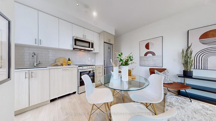 Photo 8 at 213 - 1195 The Queensway, City Centre West, Toronto