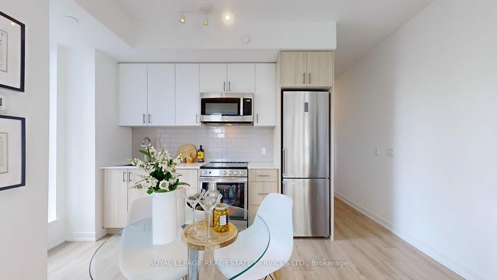 Photo 9 at 213 - 1195 The Queensway, City Centre West, Toronto