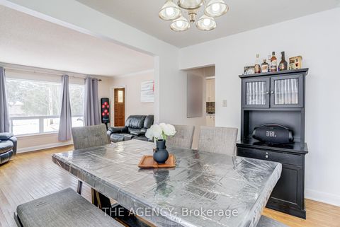 Photo 4 at 50 Todd Road, Malvern West, Toronto