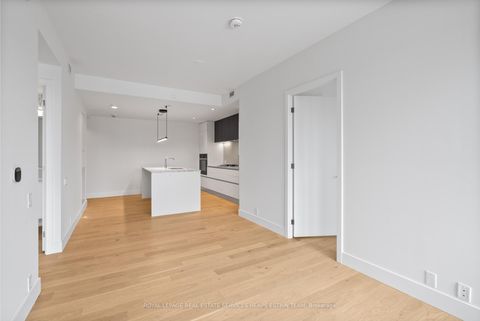 Photo 10 at 409 - 1414 Bayview Avenue, Mount Pleasant East, Toronto