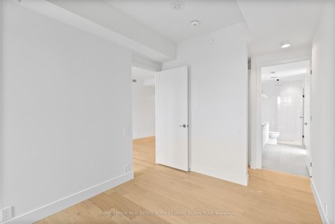 Photo 11 at 409 - 1414 Bayview Avenue, Mount Pleasant East, Toronto