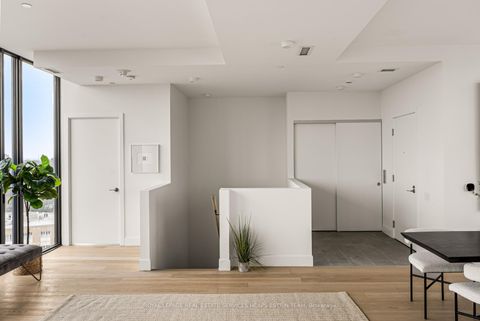 Photo 4 at PH 03 - 1414 Bayview Avenue, Mount Pleasant East, Toronto