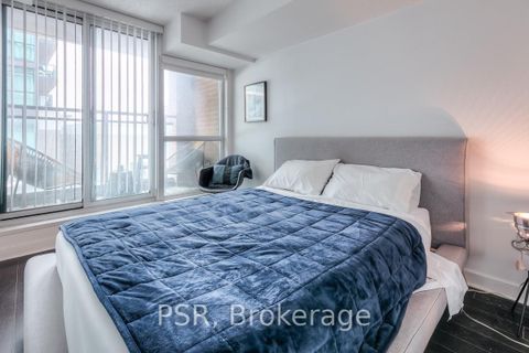 Photo 12 at 302N - 1169 Queen Street W, Little Portugal, Toronto