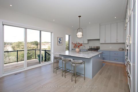 Photo 10 at 40 Limerick Street, Oak Ridges Lake Wilcox, Richmond Hill