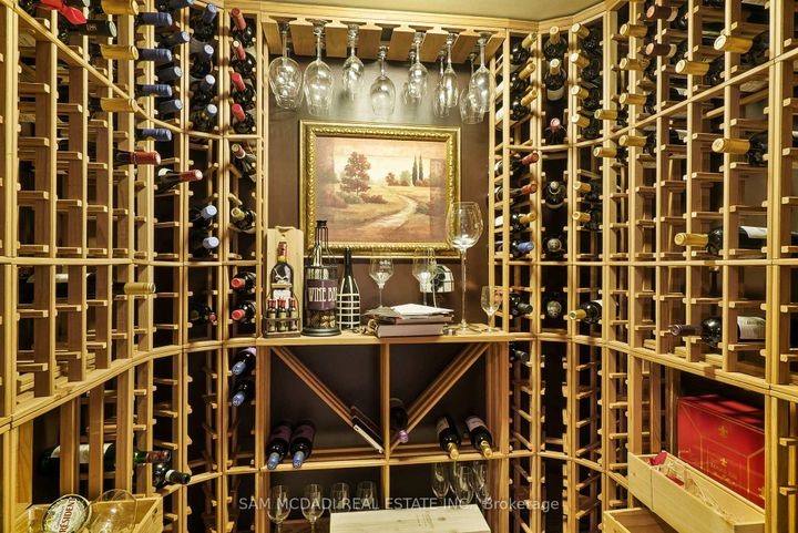 Photo 27 at 1522 Glenhill Crescent, Lorne Park, Mississauga