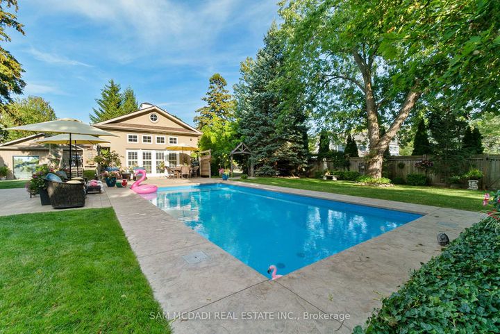 Photo 35 at 1522 Glenhill Crescent, Lorne Park, Mississauga