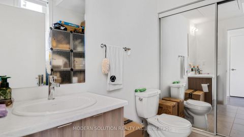 Photo 11 at Q-208 - 155 Canon Jackson Drive, Greenbrook, Toronto