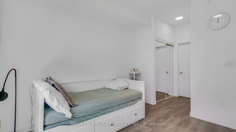 Photo 20 at Q-208 - 155 Canon Jackson Drive, Greenbrook, Toronto