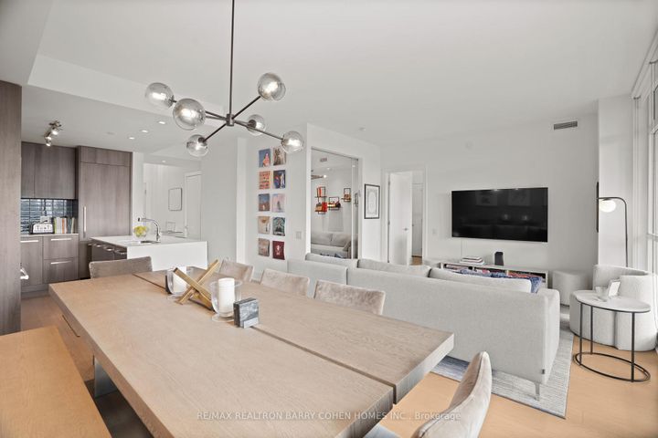 Photo 15 at 401 - 170 Avenue Road, Annex, Toronto