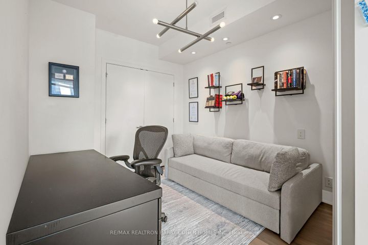 Photo 27 at 401 - 170 Avenue Road, Annex, Toronto