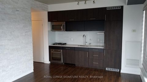 Photo 6 at 415 - 205 Manning Avenue, Bellwoods, Toronto