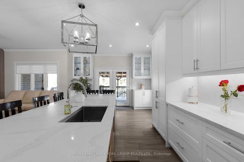 Photo 12 at 18 Todd Drive, Bayshore, Barrie