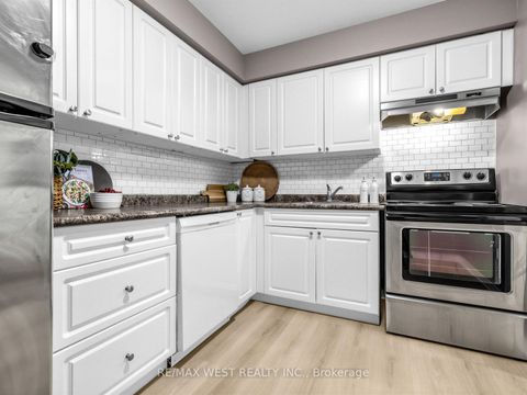 Photo 8 at 117 - 246 Milestone Crescent, Aurora Village, Aurora