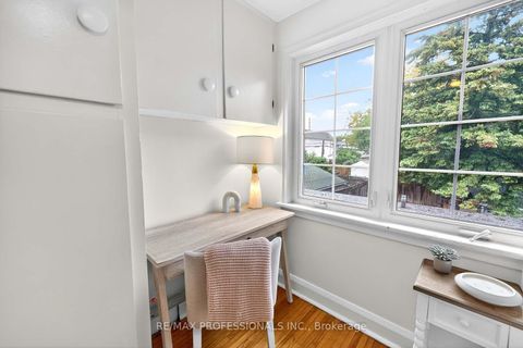 Photo 14 at 31 Nineteenth Street, New Toronto, Toronto