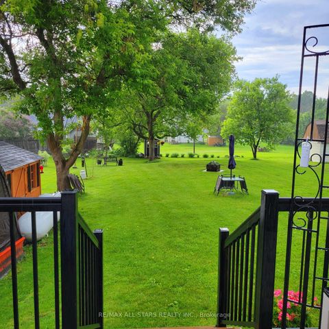 Photo 11 at 10268 Ravenshoe Road, Baldwin, Georgina