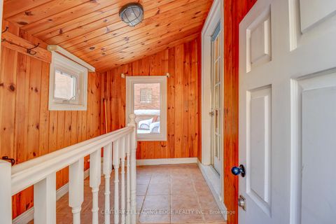 Photo 1 at 107 Lakeland Crescent, Oak Ridges Lake Wilcox, Richmond Hill