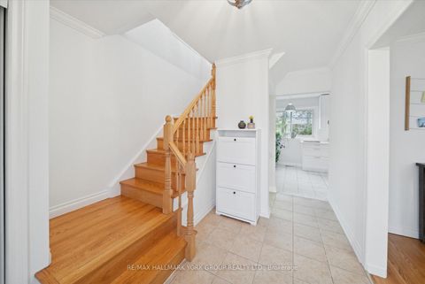 Photo 1 at 59 Grove Park Crescent, Don Valley Village, Toronto