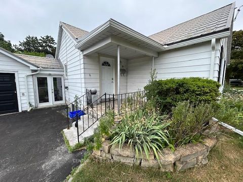 Photo 1 at 121 Cumberland Street, Allandale, Barrie